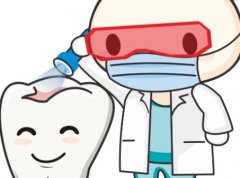 郑州牙齿种植的危害有哪些？消毒不当易引起感染